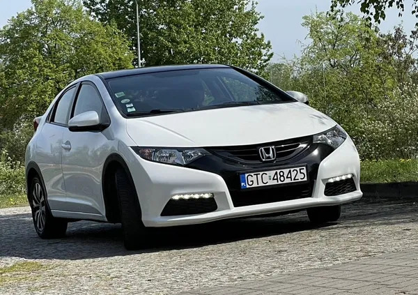 pomorskie Honda Civic cena 39900 przebieg: 234000, rok produkcji 2015 z Tczew